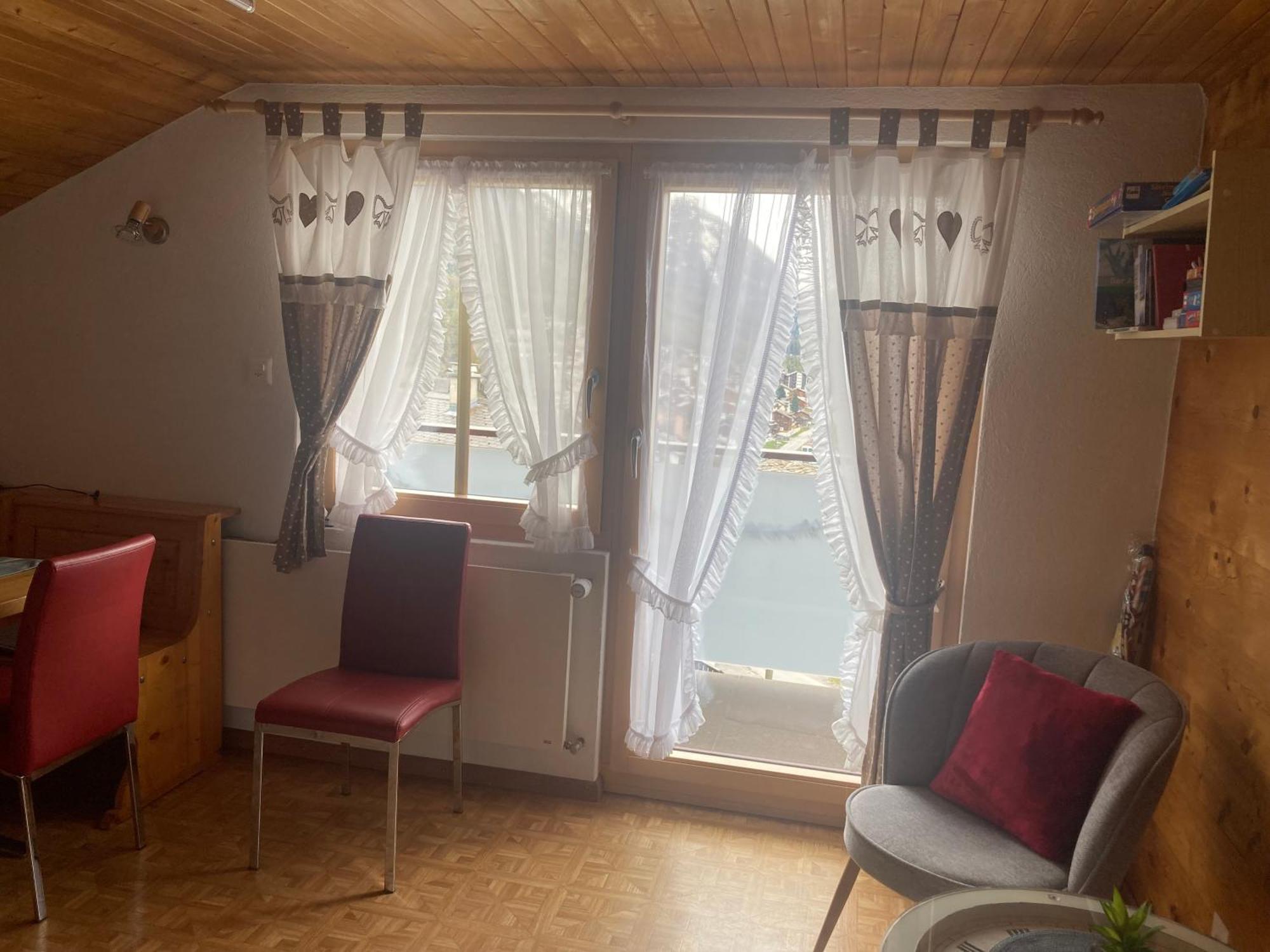 Appartamento Haus Dorfblick Grächen Esterno foto