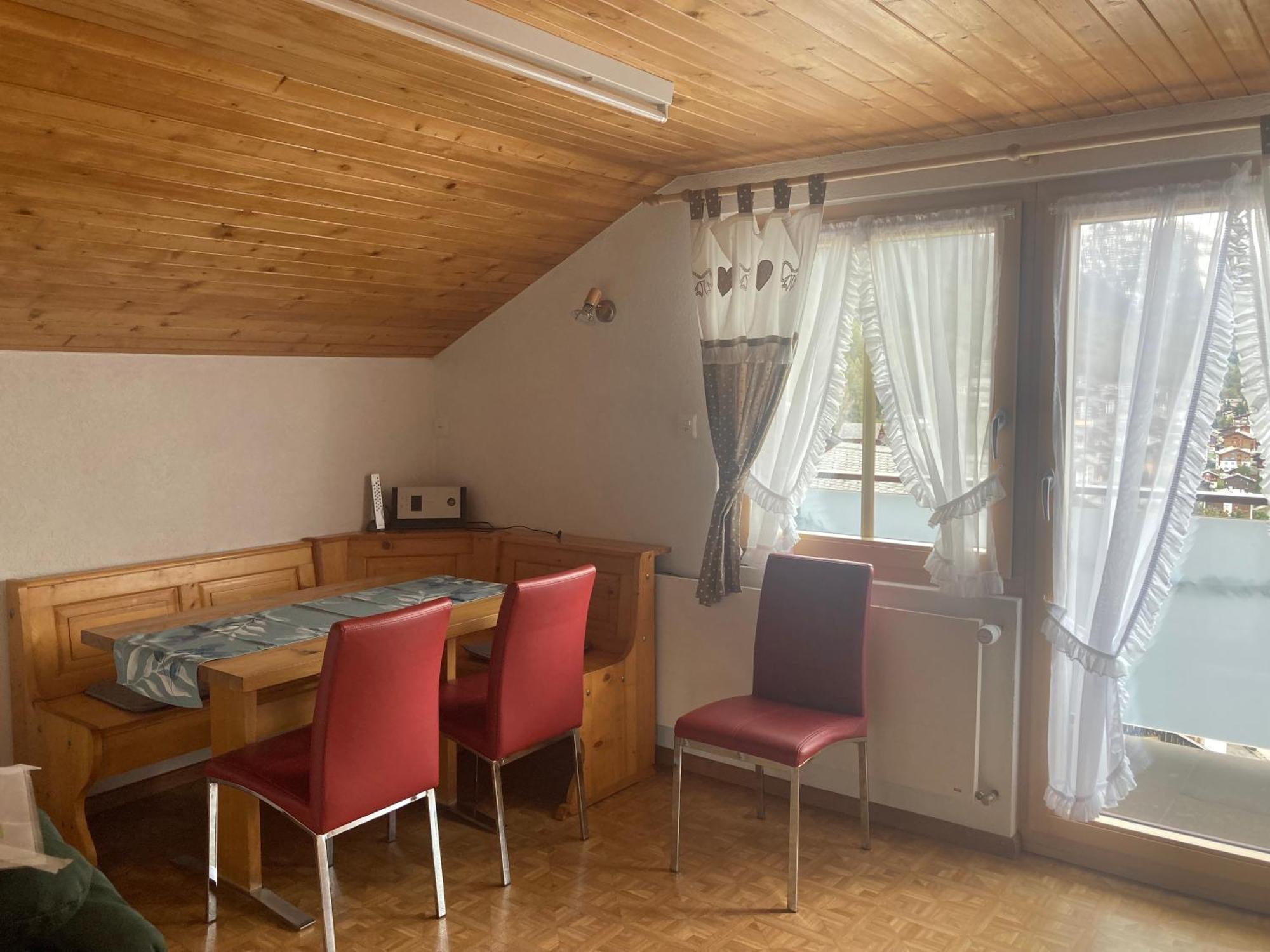 Appartamento Haus Dorfblick Grächen Esterno foto